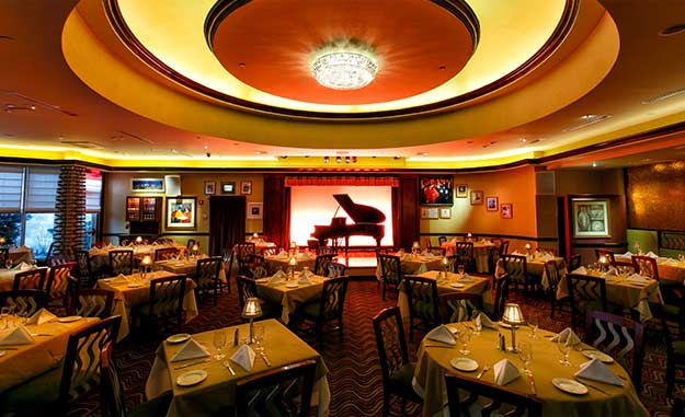 Lorenzo S Restaurant Bar Cabaret Fine Dining Restaurant In